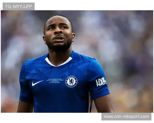 切尔西恩昆库反击中冷静射门